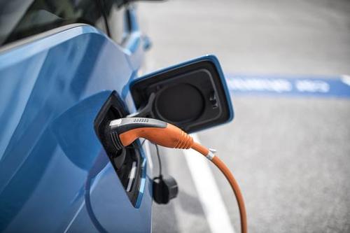 1688108747168498.jpg 2.jpg