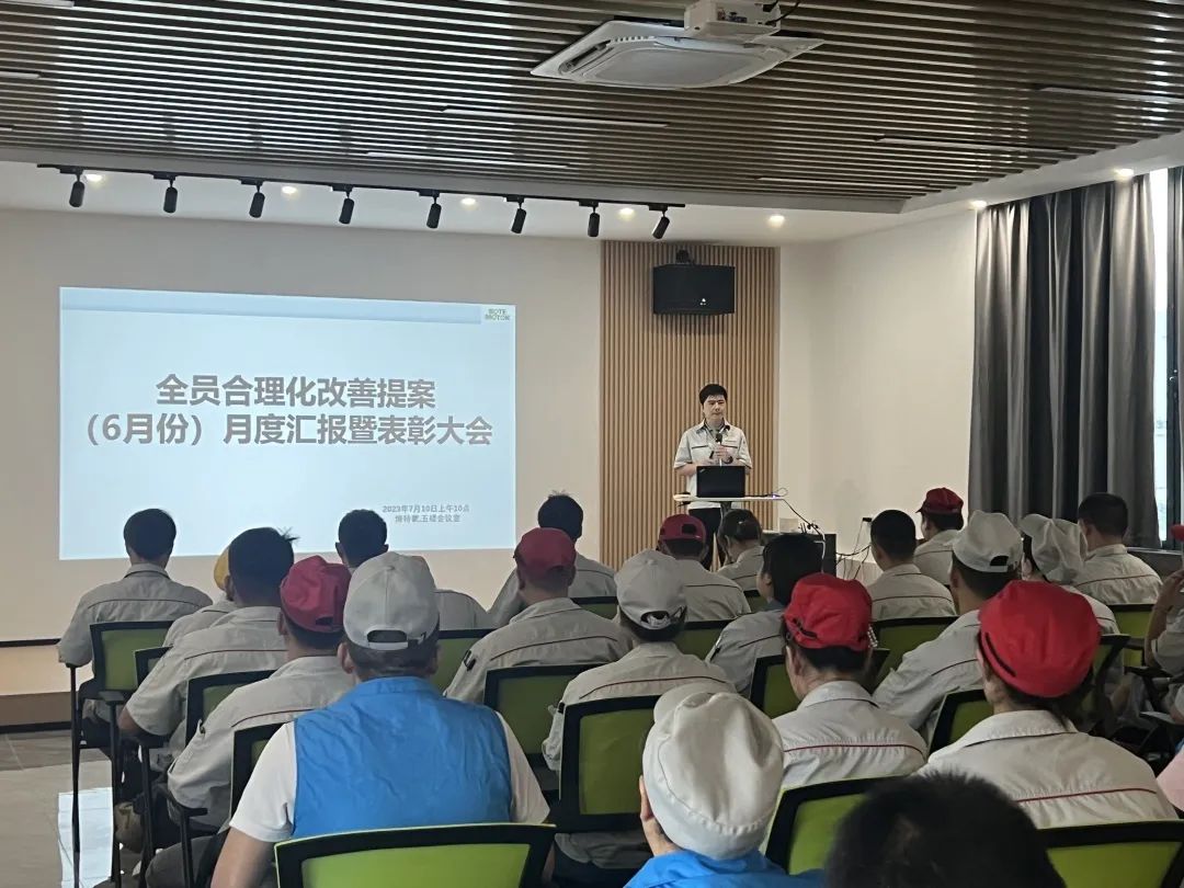 1690362709899310.jpg 640.jpg